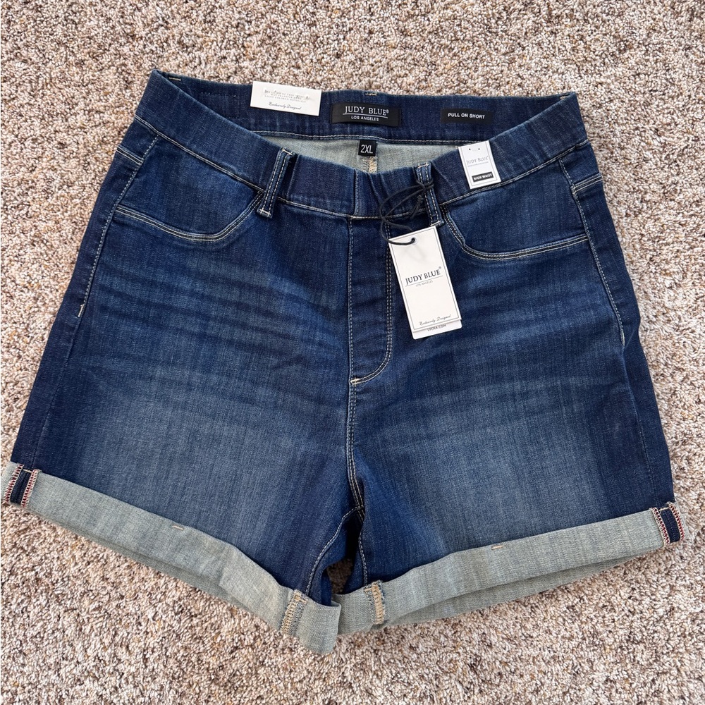 Judy Blue Pull On Jean Shorts NWT